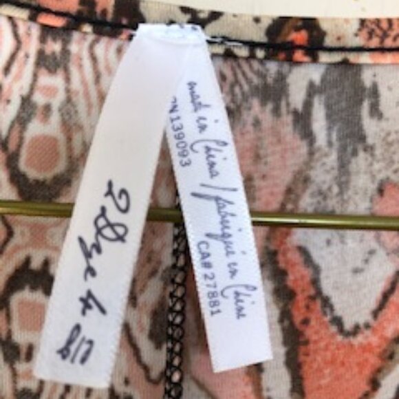 2Dye4 Blouse Size L - Picture 3 of 4